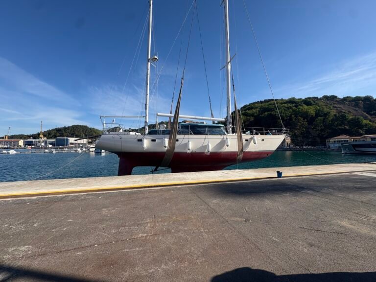 Refit Doc Yacht su yacht a vela